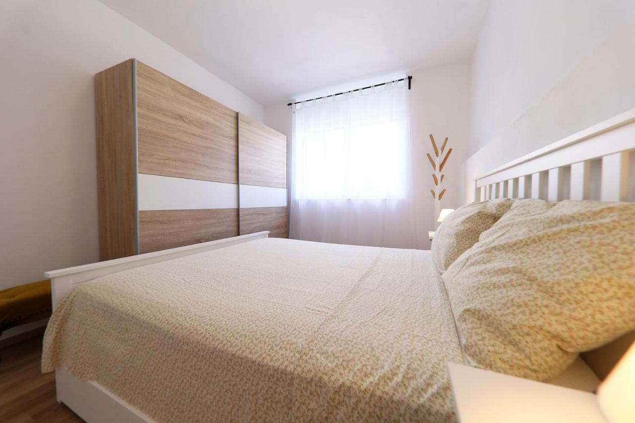Apartman Dana Задар Экстерьер фото